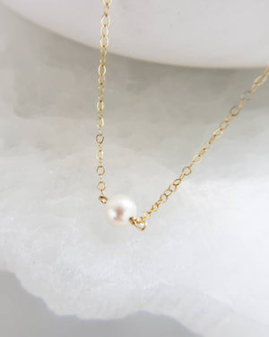 Single Pearl Necklace • Tiny Pearl • Minimalist Jewelry • Delicate Layering Necklace • Bridesmaid Gift • Gift For Her • Freshwater Pearl