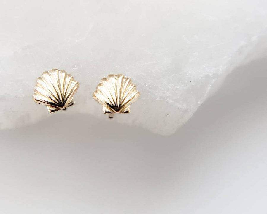 Dainty Seashell Studs • Tiny Gold Earrings • Stud Earrings • Silver Shell Studs • Minimalist • Gold Studs • Post Studs • Beachy