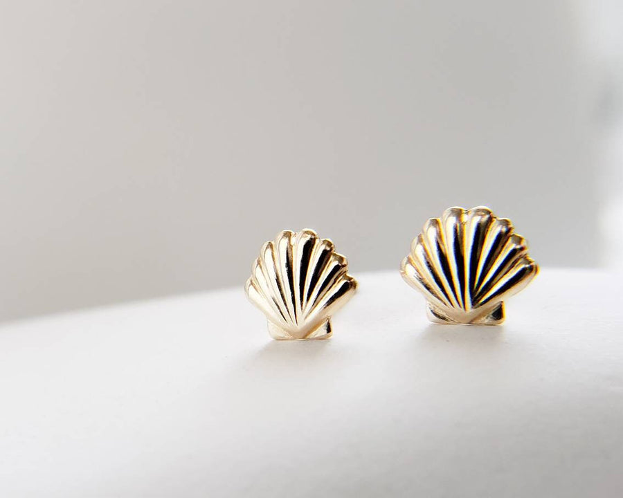 Dainty Seashell Studs • Tiny Gold Earrings • Stud Earrings • Silver Shell Studs • Minimalist • Gold Studs • Post Studs • Beachy