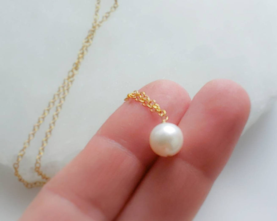 Pearl Drop Necklace • Single Freshwater Pearl • Minimalist Jewelry • Delicate Layering Necklace • Bridesmaid Gift • Gift For Her