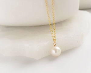 Pearl Drop Necklace • Single Freshwater Pearl • Minimalist Jewelry • Delicate Layering Necklace • Bridesmaid Gift • Gift For Her