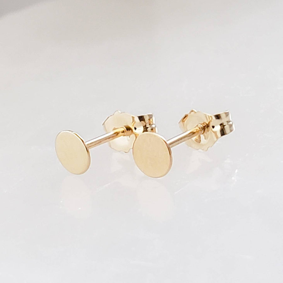 14 Karat Gold Studs • Gold Circle Studs • Simple Geometric Studs • Delicate Stud Earrings • Solid 14k Gold • Modern Post Earrings