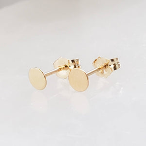 14K Gold Disc Studs • Small Gold Studs • Delicate Stud Earrings • Minimalist Earrings • Round Gold Studs • Gift For Her • Dainty 14 karat