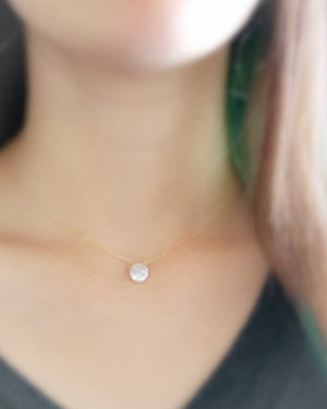 Oval Coin Pearl Necklace • Single Pearl Necklace • Flat White Pearl • Minimalist Necklace • Bridesmaid Gift • Gift For Her • Delicate Chain