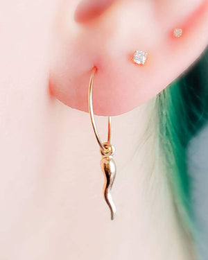 Tiny Italian Horn Hoop Earrings • Thin Gold Hoops • Small Italian Horn • Delicate Hoops • Hoop Earrings • Dainty Jewelry • Good Luck