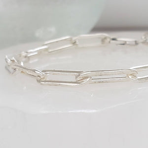 Chunky Paperclip Link Bracelet • Minimalist Chain • Simple Jewelry • Chunky Links • Modern Gold Links • Paper Clip Link • Chunky Chain