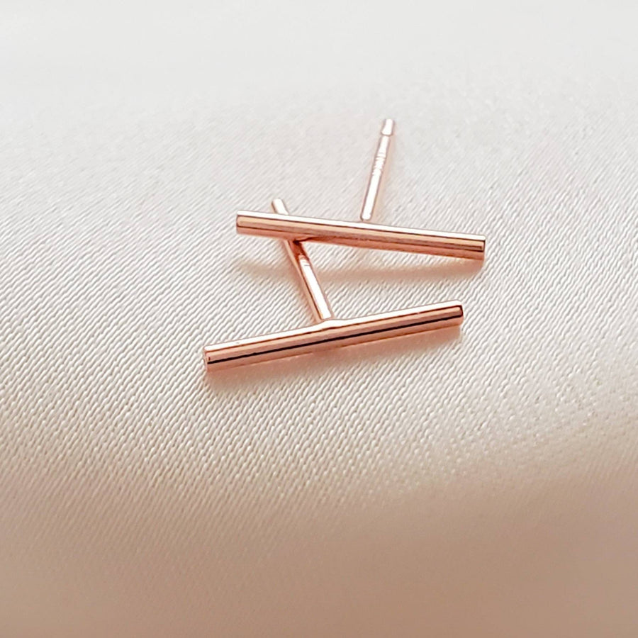 Little Modern Bar Studs • Silver Bar Earrings • Dainty Minimalist Studs • Tiny Bar Studs • Multiple Piercings • Clean Lines • Ear Stack