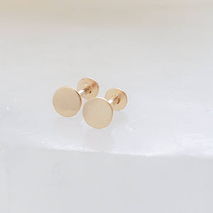 Pair of 4mm disc, 14K Gold push in style flat back earring studs. Comfort fit, nap style earrings by Studio Blue on Etsy