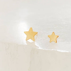 Solid 14K Gold Star studs, front shot of the 3mm and 4mm side by side on white background by Studio Blue on Etsy