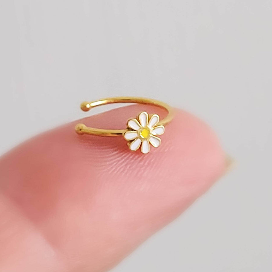 Dainty Daisy Nose Ring • Delicate Nose Hoop • Body Jewelry • Flower Nose Ring • 20 Gauge • Enamel Daisy