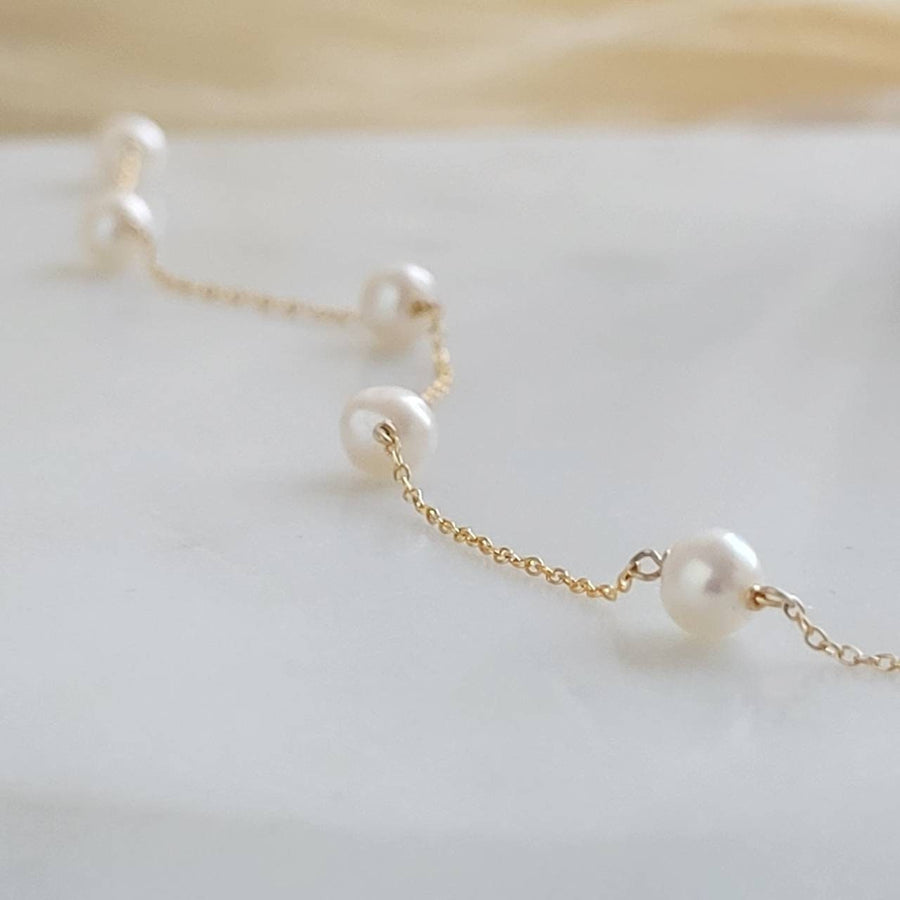 Pretty Pearl Choker • White Freshwater Pearls • Layering Choker • Wedding Jewelry • Thin Gold Chain • Dainty Necklace • Bridesmaid Gift