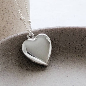 Heart Shaped Locket Necklace • Tiny Photo Locket • Gift For Mom • Dainty Heart Locket • Modern Style • Satellite Chain • Memory Necklace