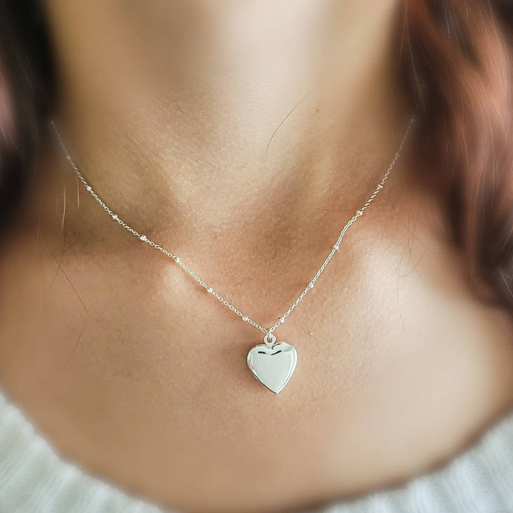 Heart Shaped Locket Necklace • Tiny Photo Locket • Gift For Mom • Dainty Heart Locket • Modern Style • Satellite Chain • Memory Necklace