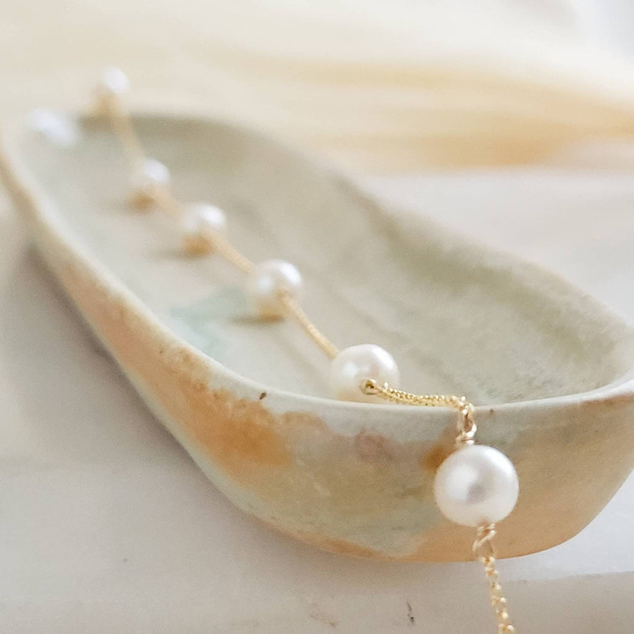 Pretty Pearl Choker • White Freshwater Pearls • Layering Choker • Wedding Jewelry • Thin Gold Chain • Dainty Necklace • Bridesmaid Gift