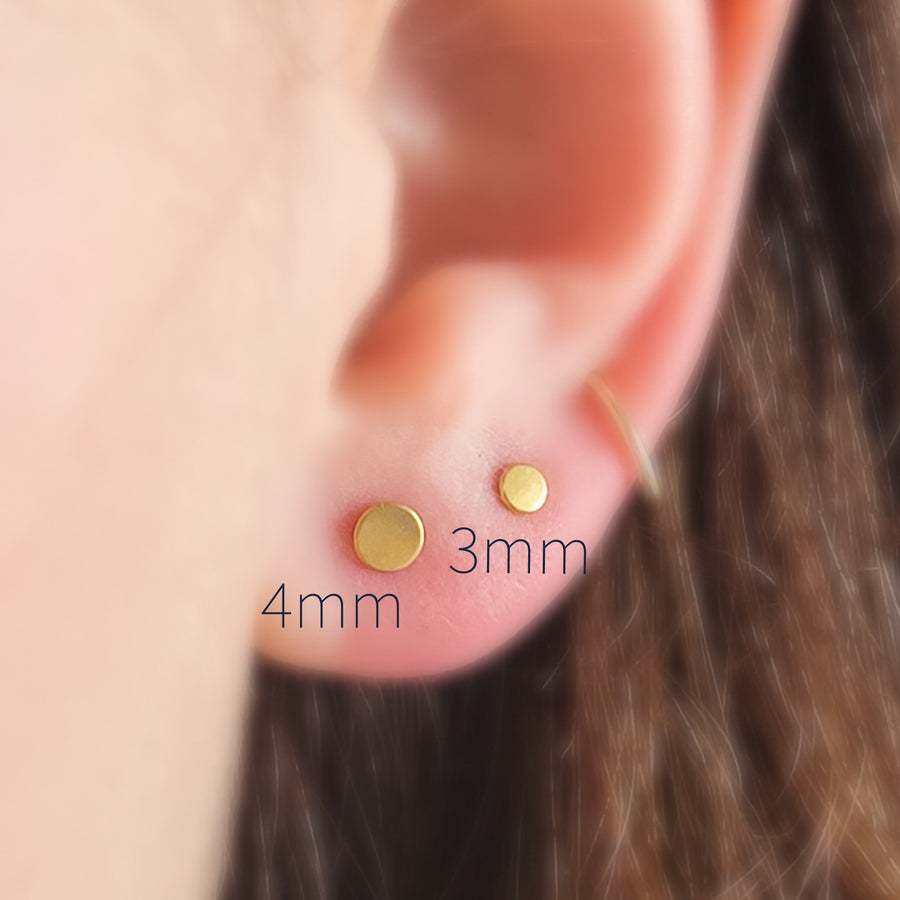 Flat back Dot Studs, Screw in flat back earrings in 14K Gold plated Surgical Steel. Available in 2 sizes, 3mm & 4mm, by Studio Blue on Etsy