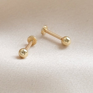 Pair of Solid 14K Yellow Gold Ball studs. Flat back, push-in style. 18 gauge Labret. Monroe, cartilage, 4mm ball, by Studio Blue on Etsy