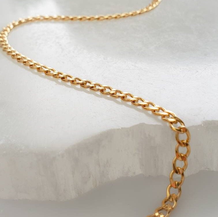 Dainty Curb Chain Necklace • Modern Minimalist Layering Necklace • Flat Gold Chain • Simple Gold Chain • Cuban Curb Chain • Gold Chain Link