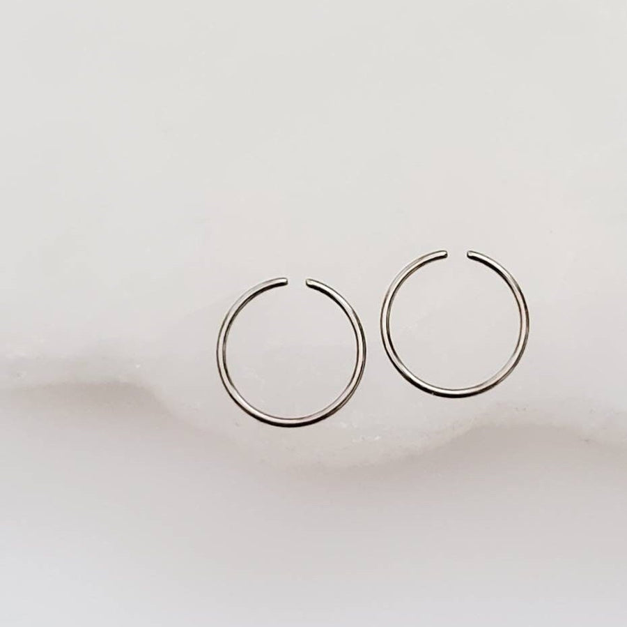 Thin Titanium Endless Hoops • Tiny Hoops • Skinny Hoop • Seamless Hoops • F67 Implant Grade • Cartilage • Tragus • Septum • Nose Ring • 22g