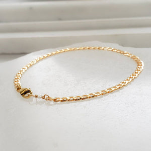 Curb Chain Bracelet • Minimalist Layering Bracelet • Cuban Links • Modern Style • Gift For Girlfriend • Bracelet Stack • Unisex Style