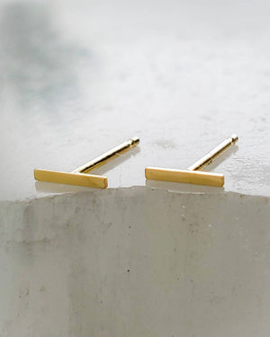 Tiny Bar Studs in 14K Gold - Studio Blue