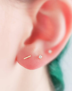 Tiny Bar Studs in 14K Gold - Studio Blue