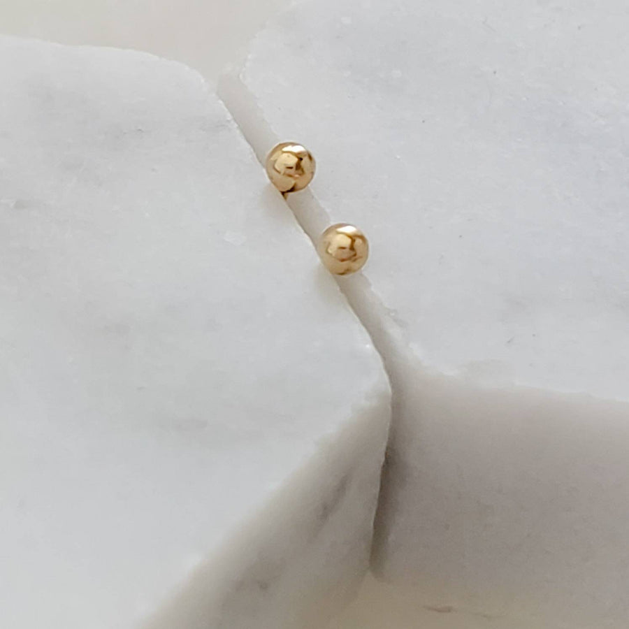 Latest light weight gold earring designs with weight and price | gold jh...  | Gold earrings designs, Antique gold jewelry indian, Designer earrings